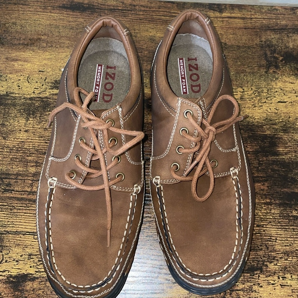 Izod memory foam dress shoes